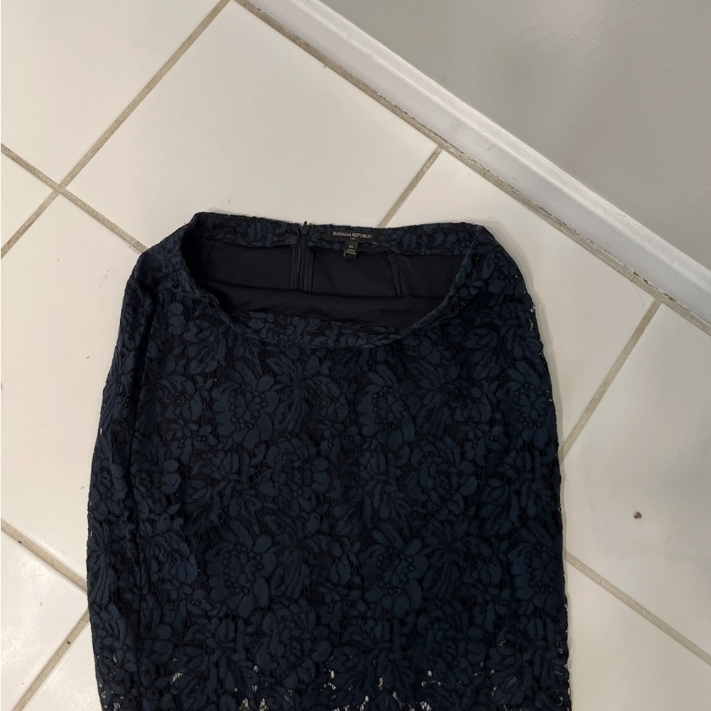 Elegant Navy Lace Skirt